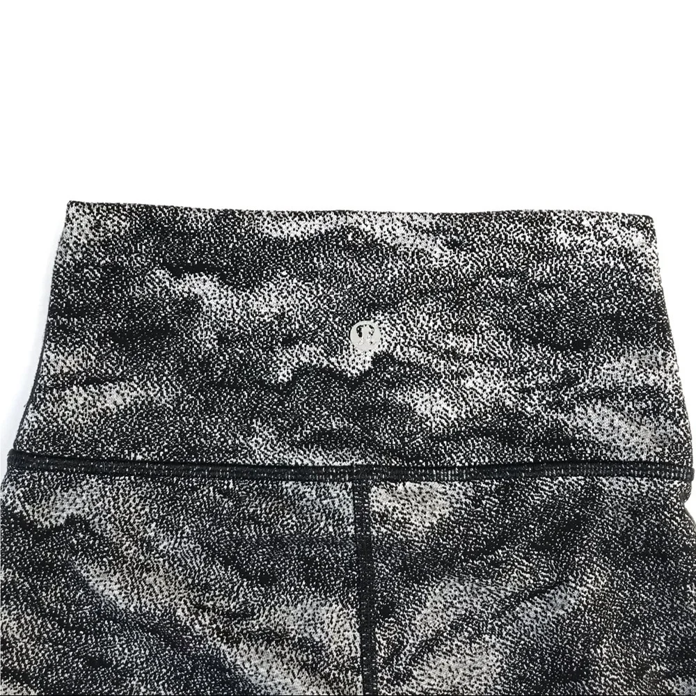 FINAL NEW Lululemon Wunder Under Crop Hi-Rise Luon Hazy Days - Picture 4 of 8